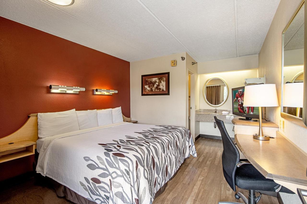 Red Roof Inn Charleston West - Hurricane, Wv Teays Valley Εξωτερικό φωτογραφία