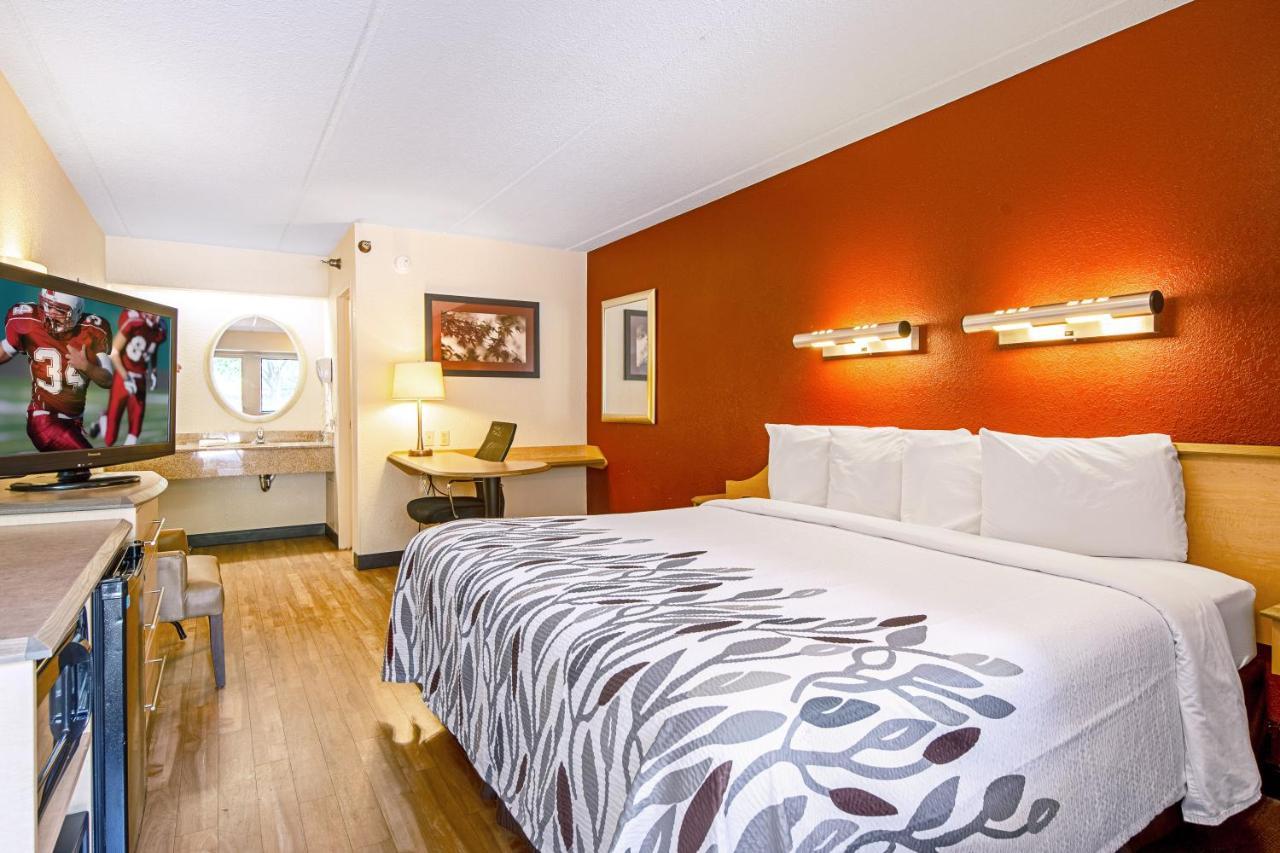 Red Roof Inn Charleston West - Hurricane, Wv Teays Valley Εξωτερικό φωτογραφία