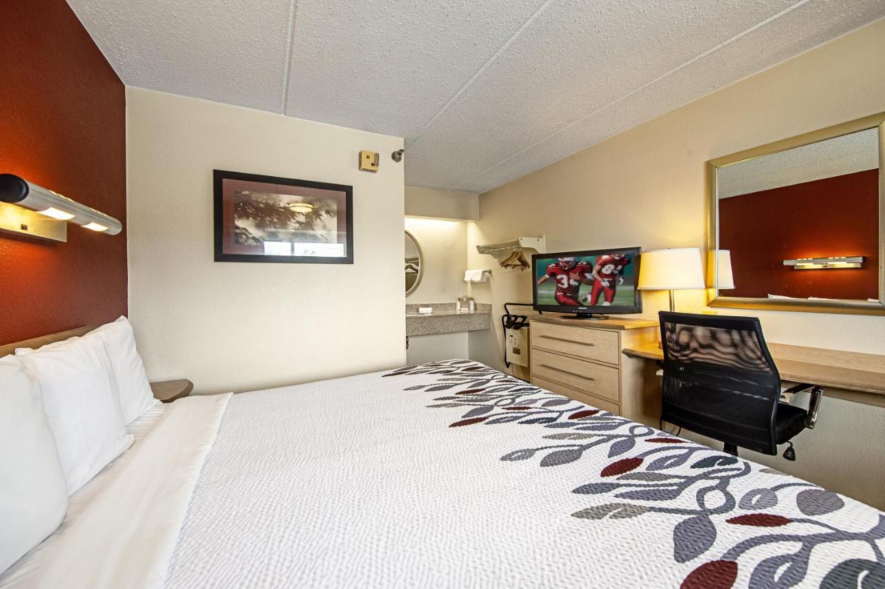 Red Roof Inn Charleston West - Hurricane, Wv Teays Valley Εξωτερικό φωτογραφία