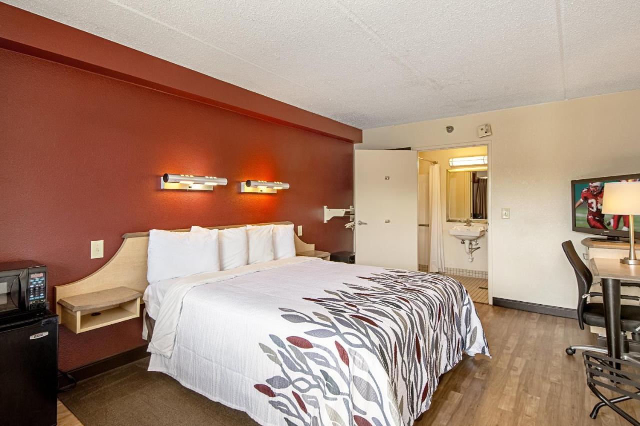 Red Roof Inn Charleston West - Hurricane, Wv Teays Valley Εξωτερικό φωτογραφία
